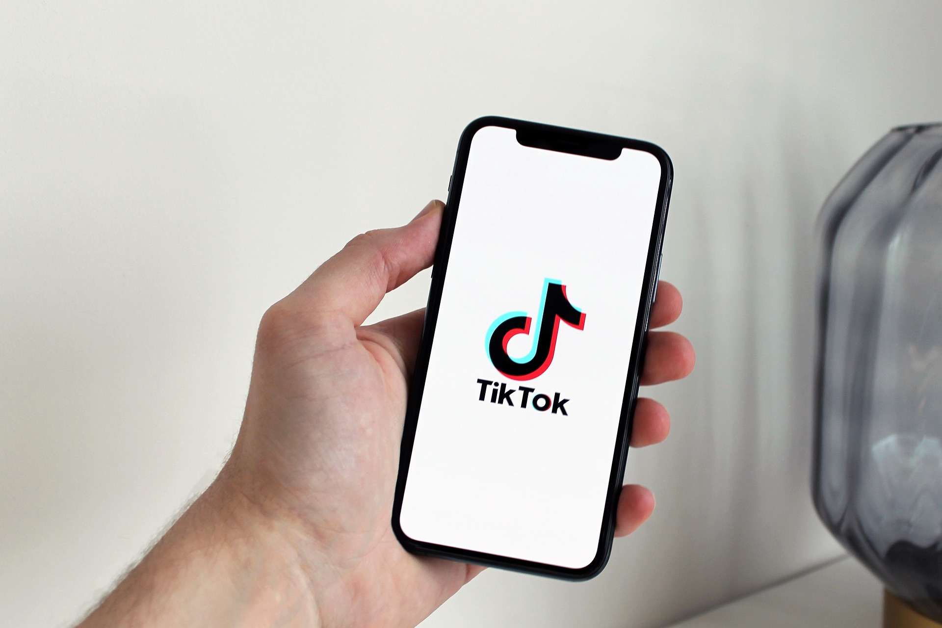 How do you flip a video on TikTok